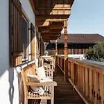 Apartment Bewegte Berge